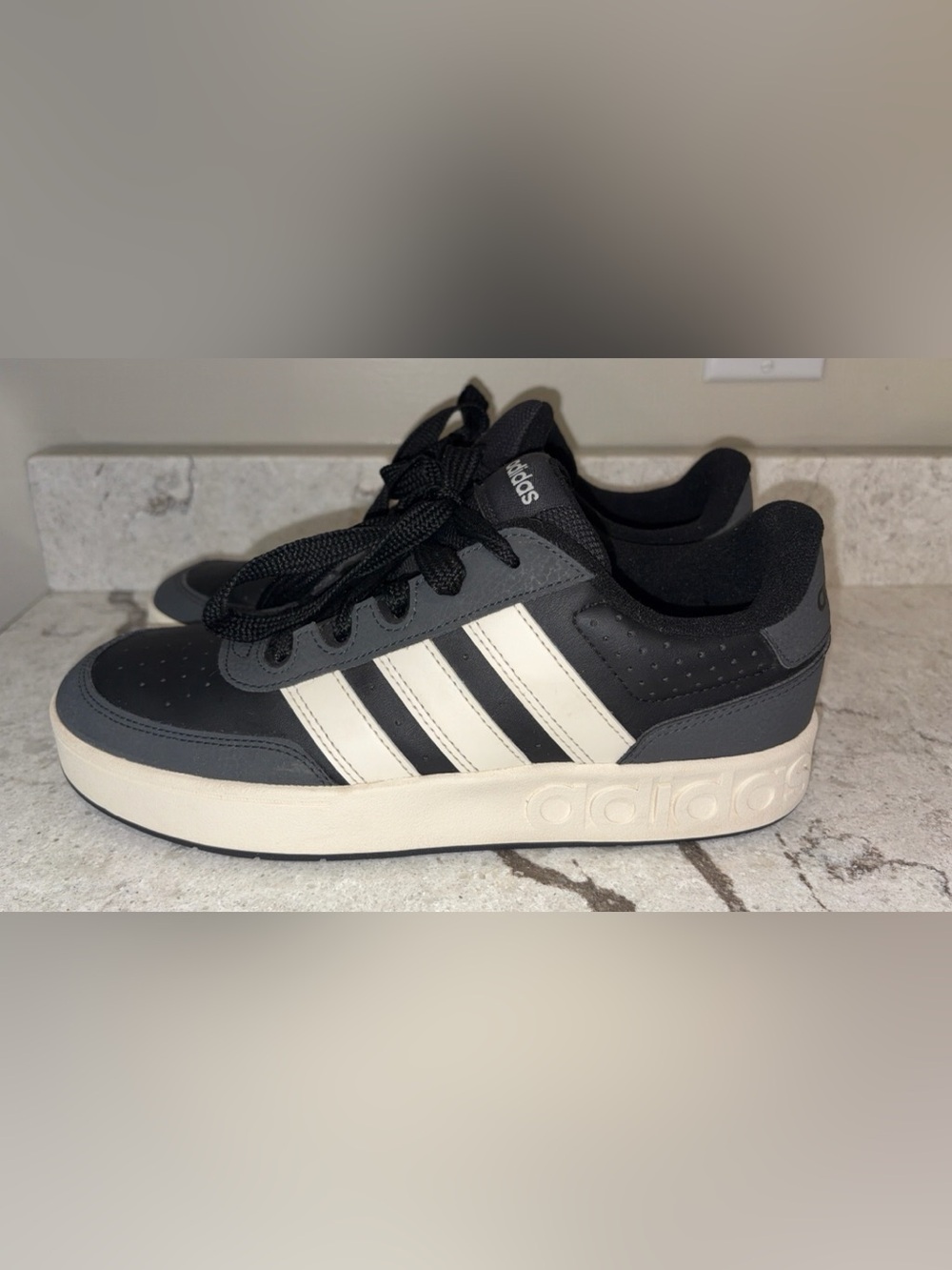 Adidas Breakbase J Youth Sneakers size 6